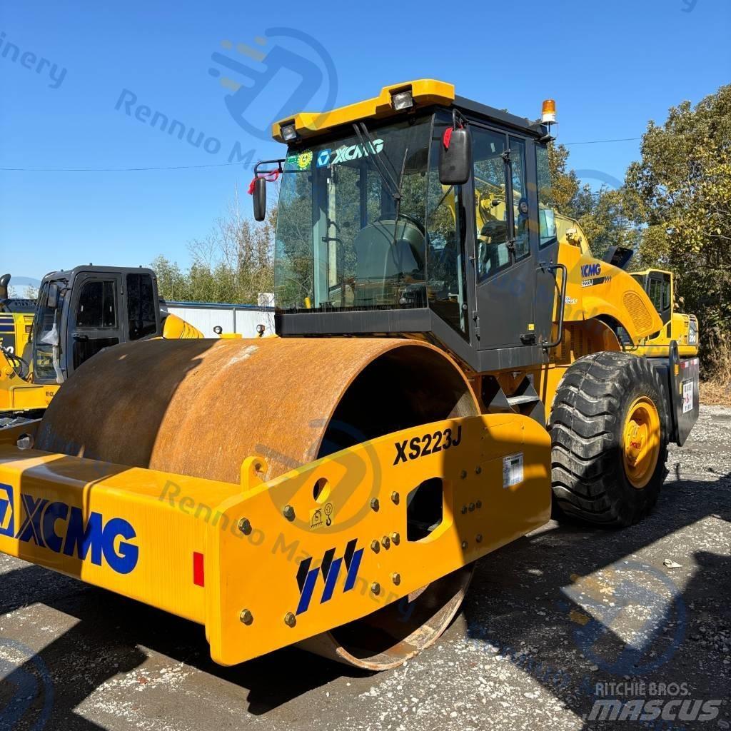 XCMG XS223J Tahačové válce