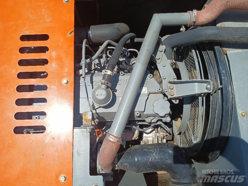Hitachi ZX 210 Stroje pro manipulaci s odpadem