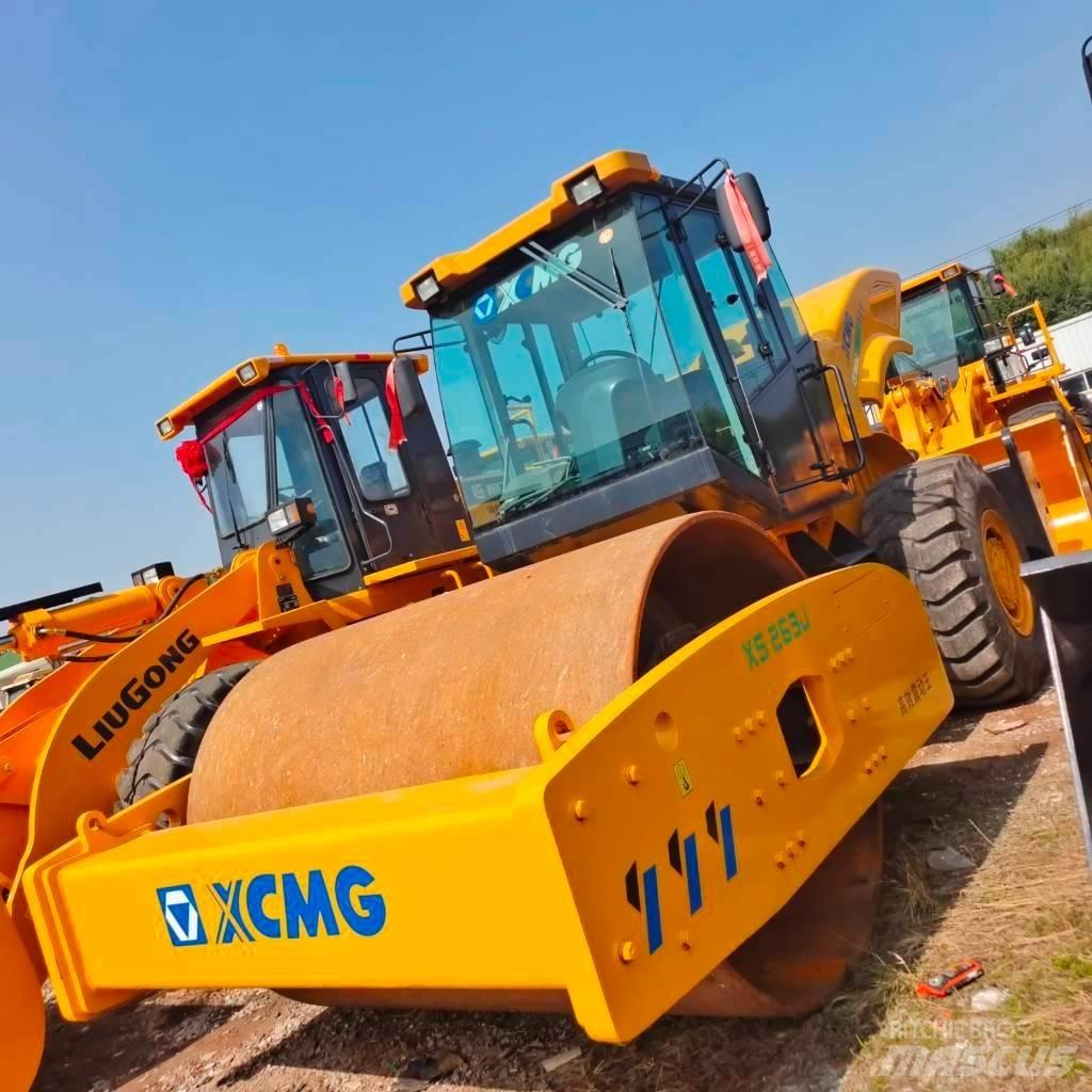 XCMG XS263J Tahačové válce