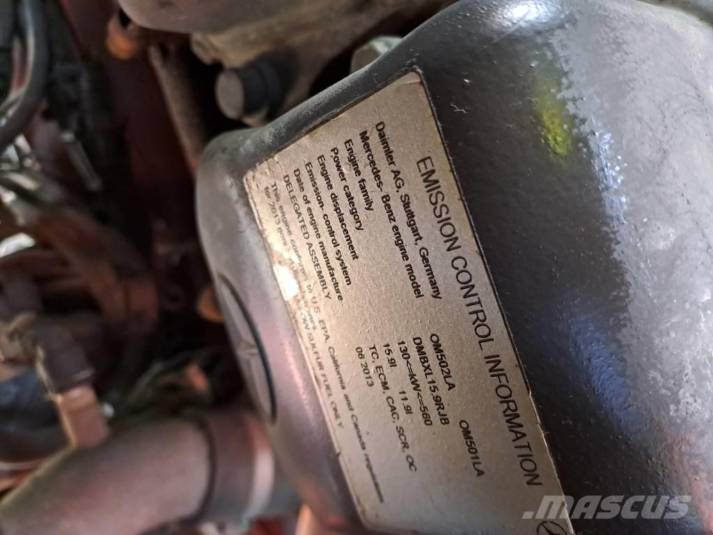 Grove 4080-1 Univerzální terénní jeřáby