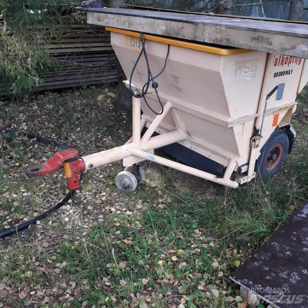 Falköping T12H Sypače písku a soli