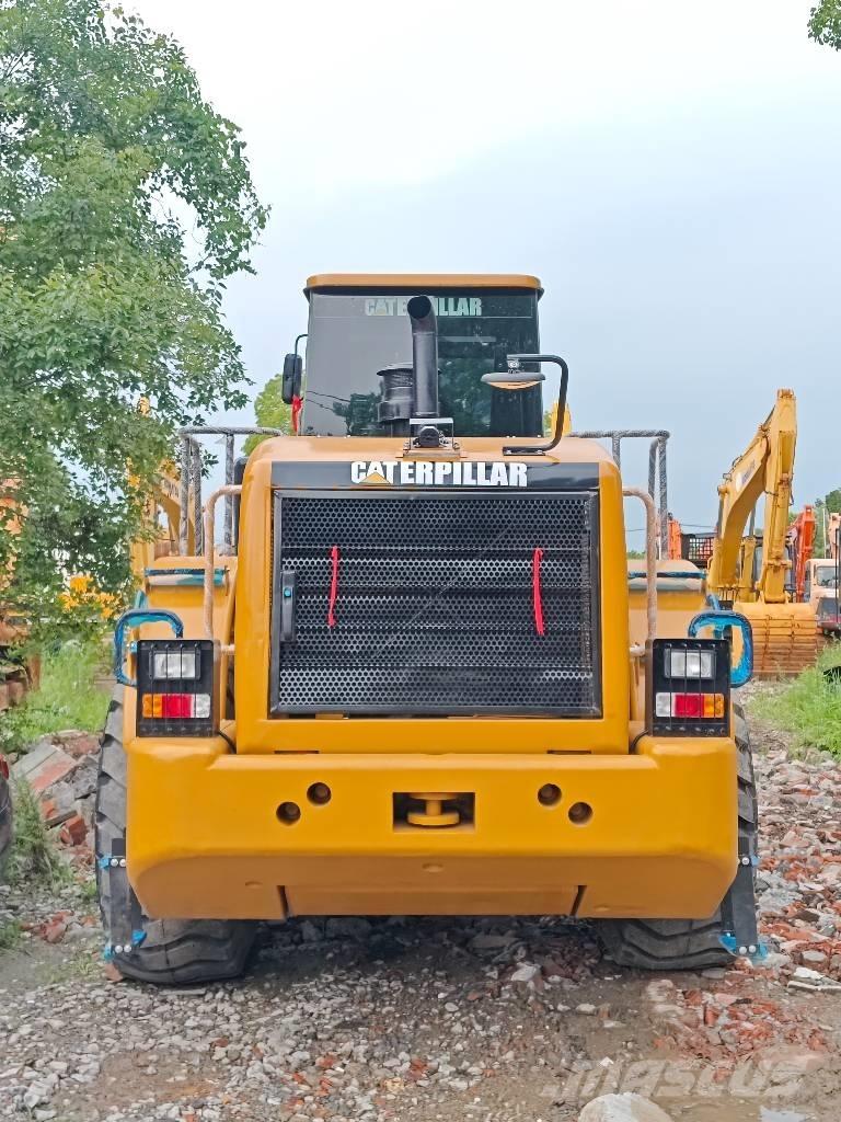 CAT 950 H Kolové nakladače