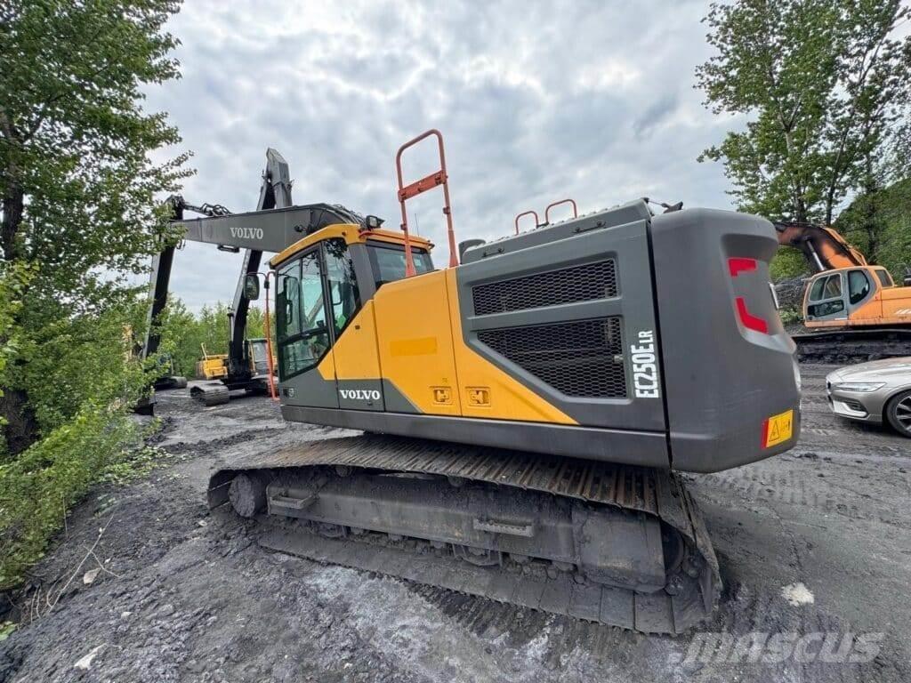 Volvo EC250ELR Pásová rýpadla