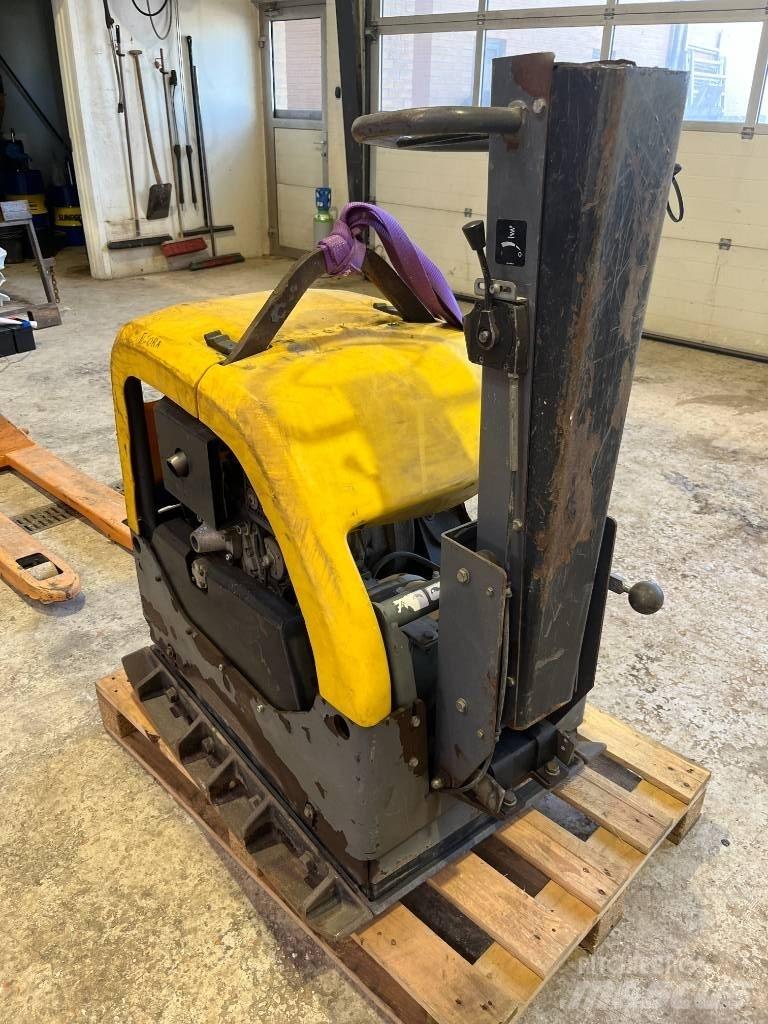 Atlas Copco LG 504 Půdní kompaktory