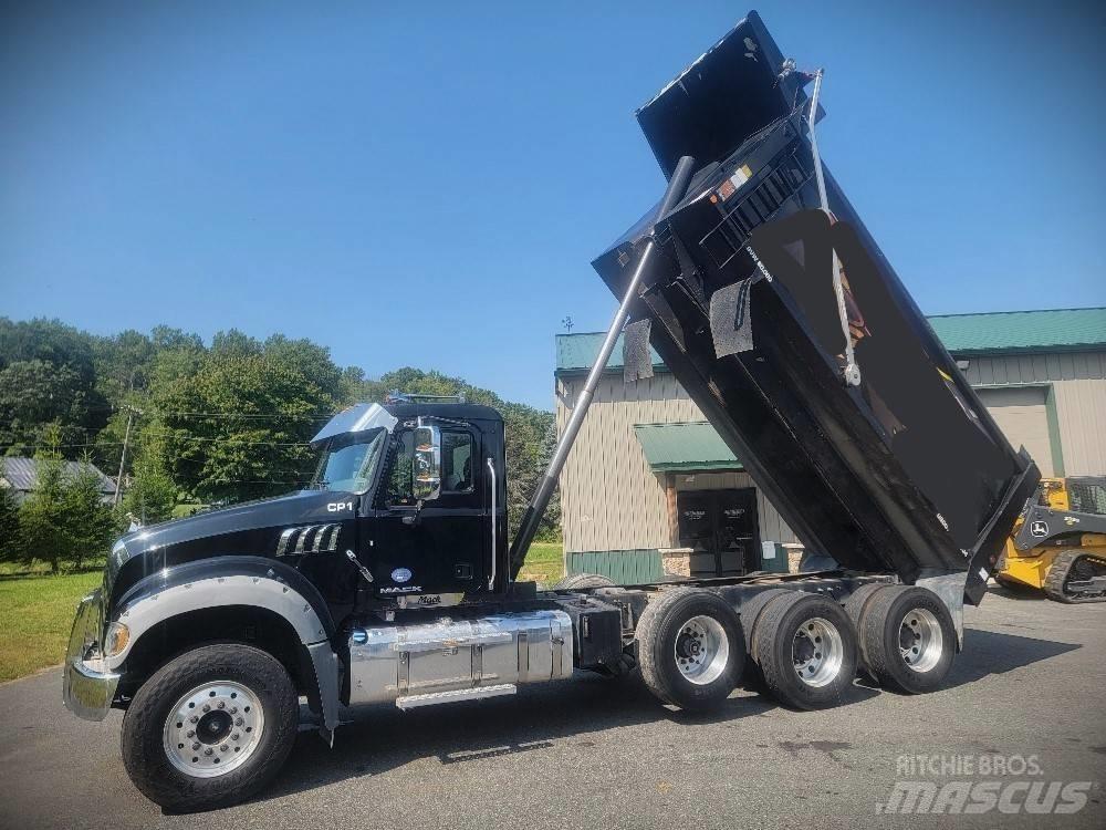 Mack Granite GU 713 Sklápěče