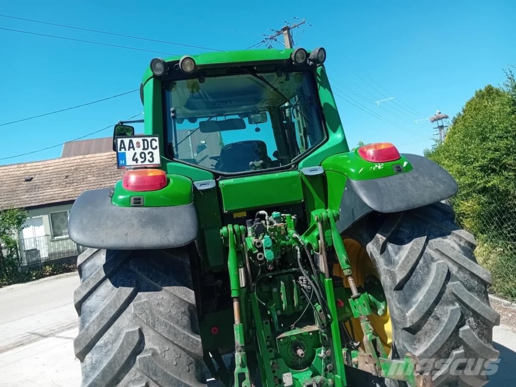 John Deere 6920 Traktory