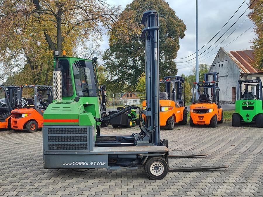 Combilift C4000 4 cestní vysokozdvižné vozíky