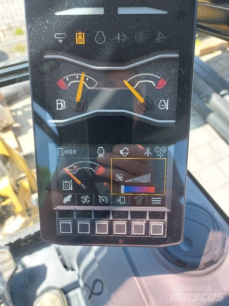 CAT 301.8 Mini rýpadla < 7t