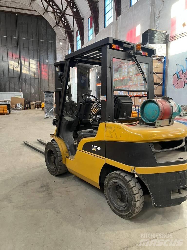 CAT CAT GP30N LPG vozíky