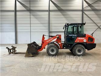 Kubota R 065 Kolové nakladače