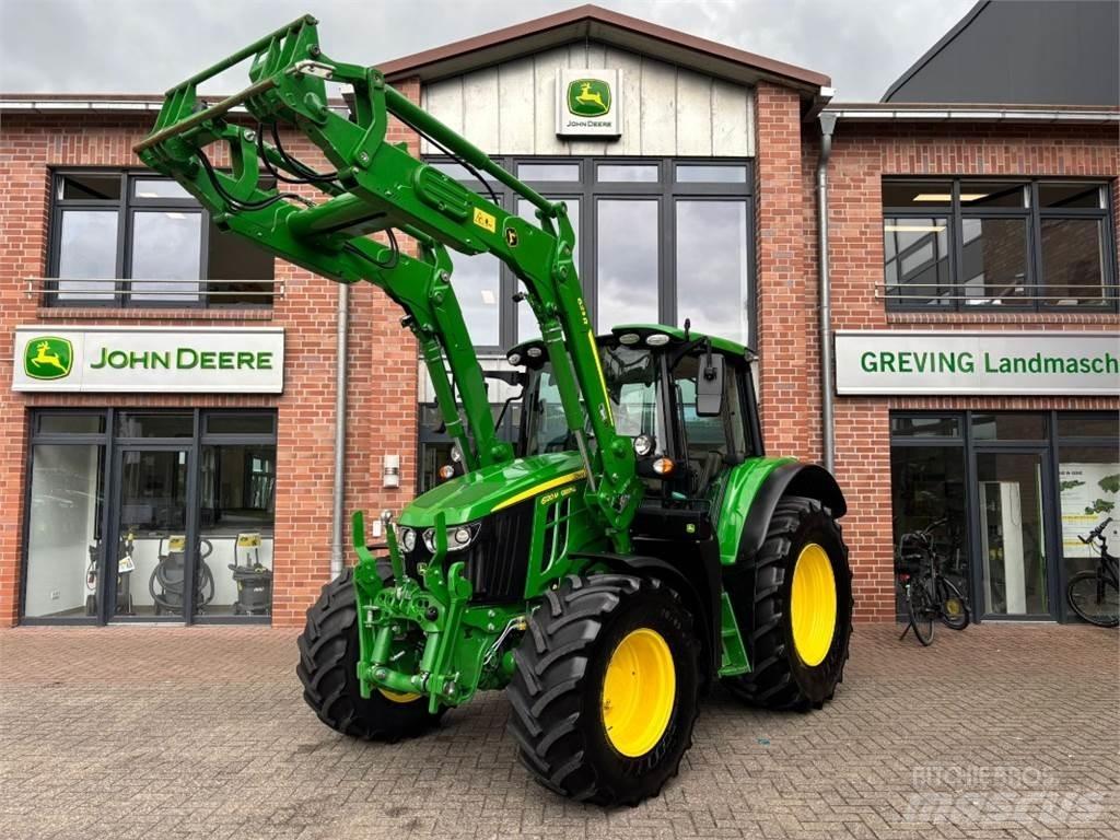 John Deere 6120M Traktory