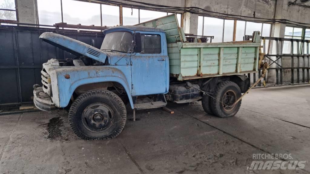 ZIL 496210 Sklápěče