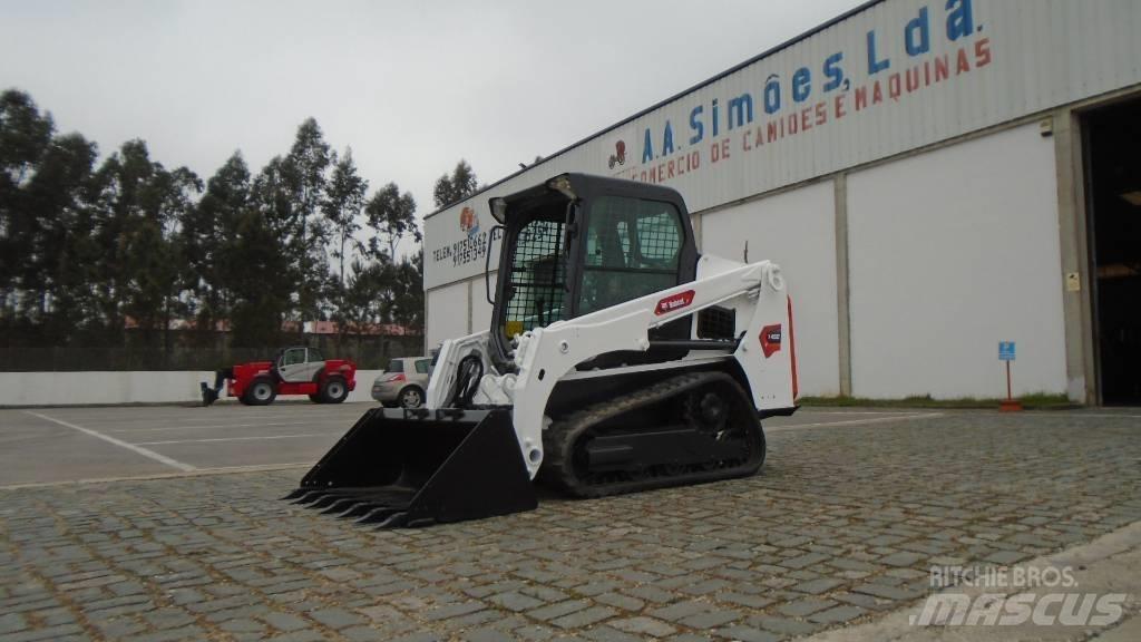 Bobcat T 450 Smykem řízené nakladače