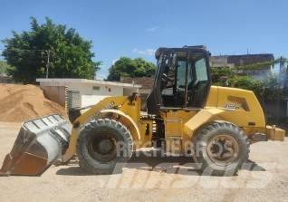 New Holland 12 D Kolové nakladače