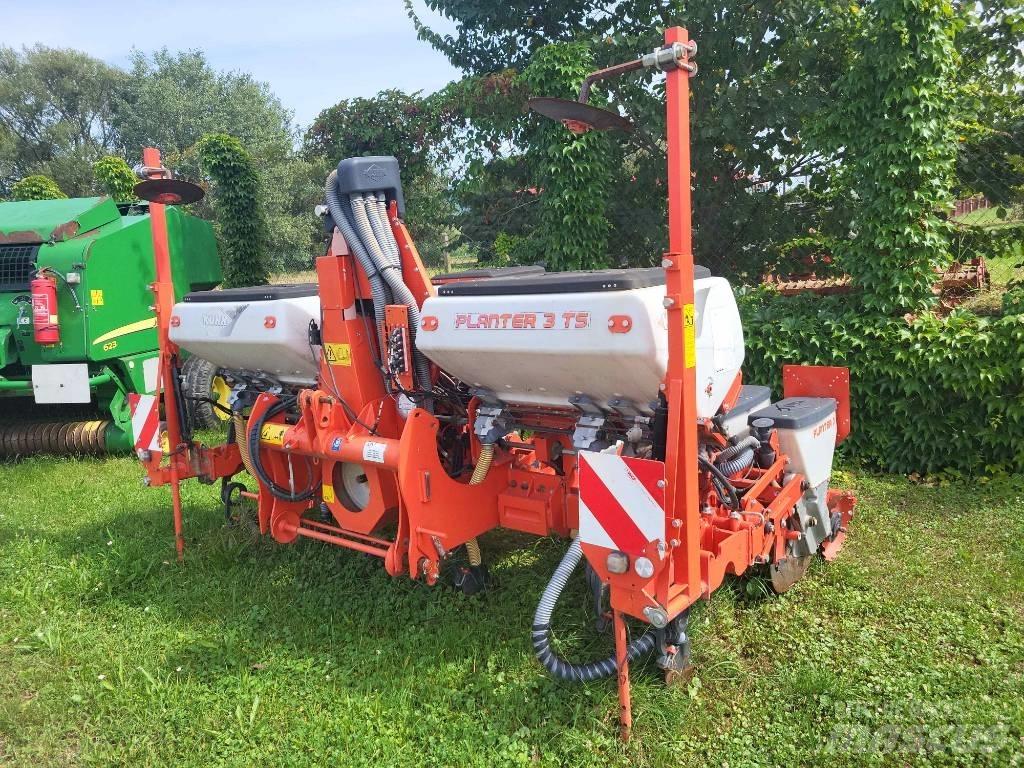 Kuhn Planter 3 Přesné secí stroje