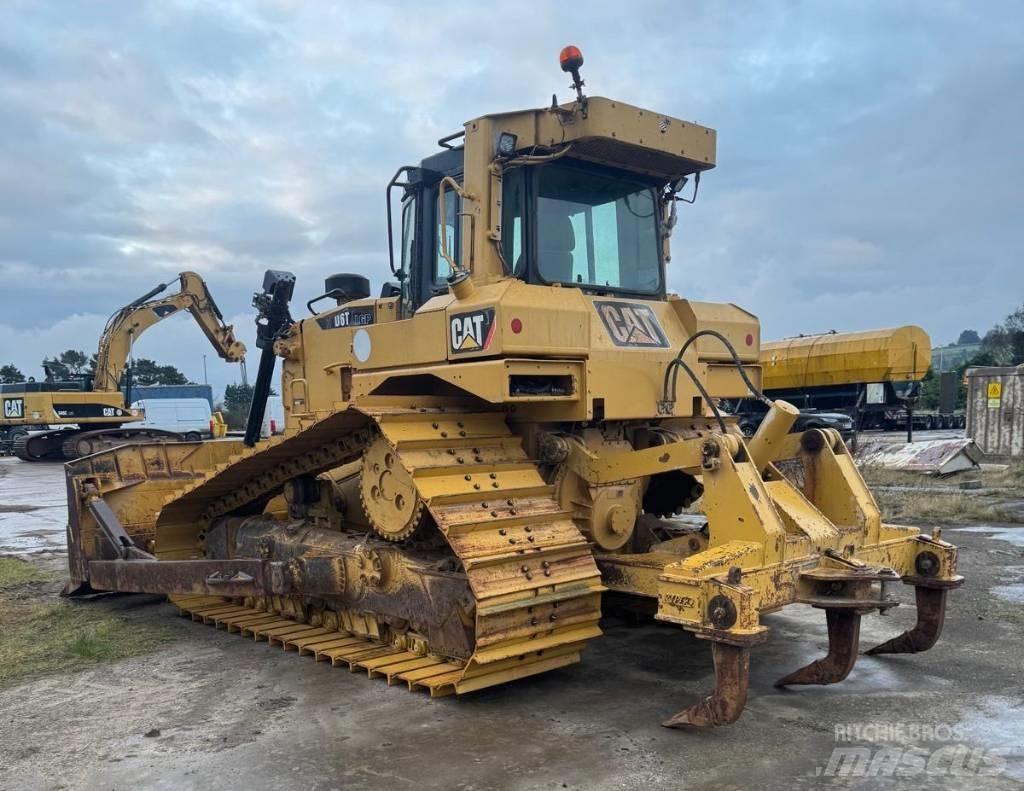 CAT D 6 T LGP Pásové dozery