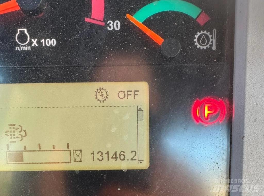 CAT D 6 T LGP Pásové dozery