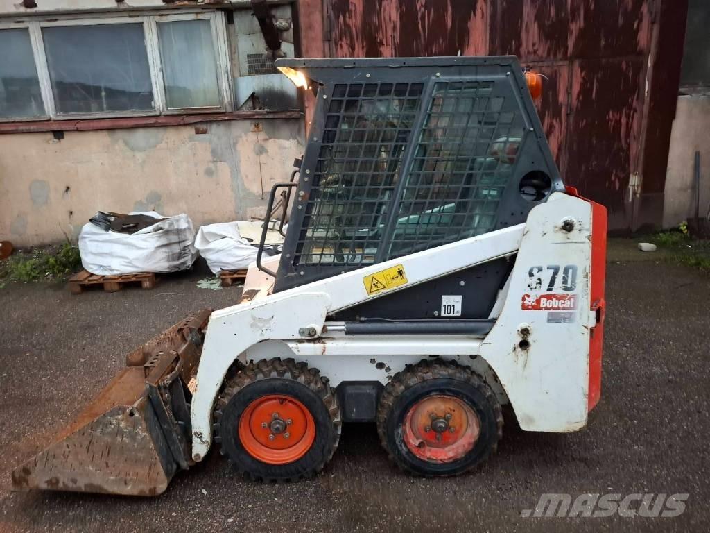 Bobcat S 70 Smykem řízené nakladače