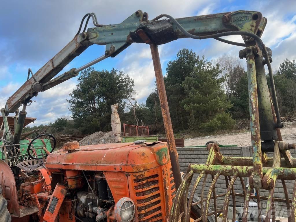 Fiat 4X2 Další nakladače, rypadla a příslušenství