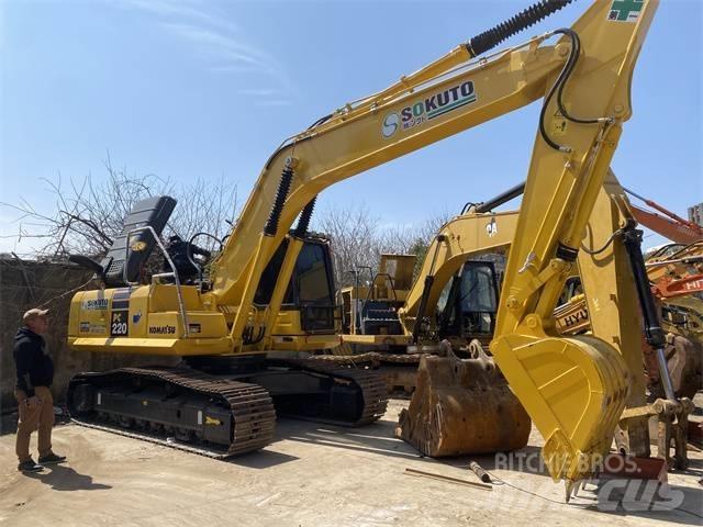 Komatsu PC 220-8 Pásová rýpadla
