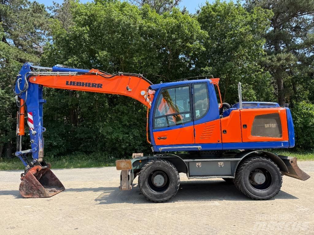 Liebherr A 918 Kolová rýpadla