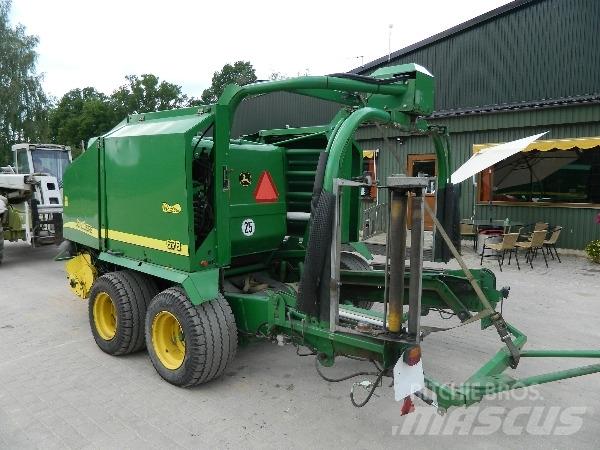John Deere 678 Lis na válcové balíky