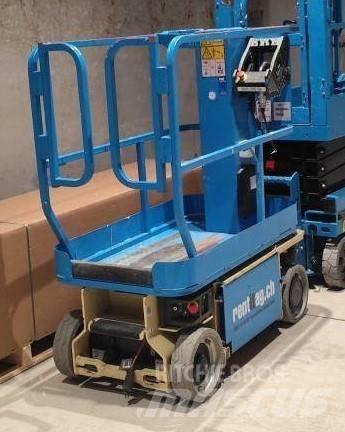JLG Nano SP Vertikální sloupové výtahy