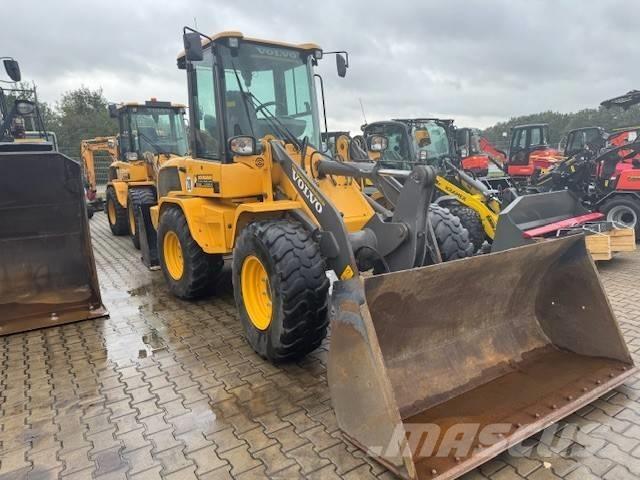 Volvo L 30 G Kolové nakladače