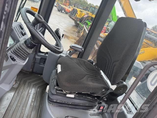 Volvo L 30 G Kolové nakladače