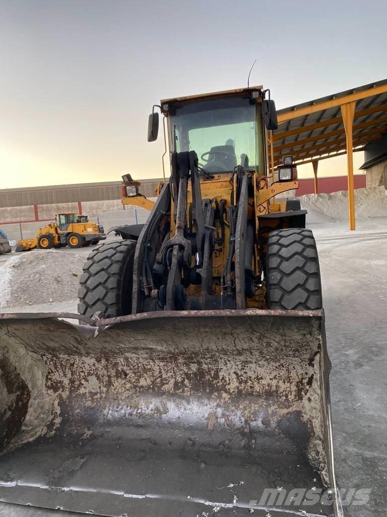 Volvo L 90 E Kolové nakladače
