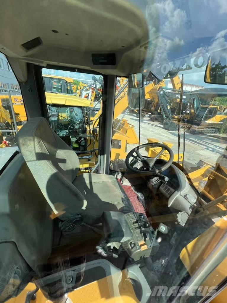 Volvo L 105 Kolové nakladače