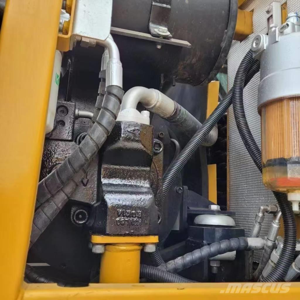 Sany SY75C Midi rýpadla 7t - 12t