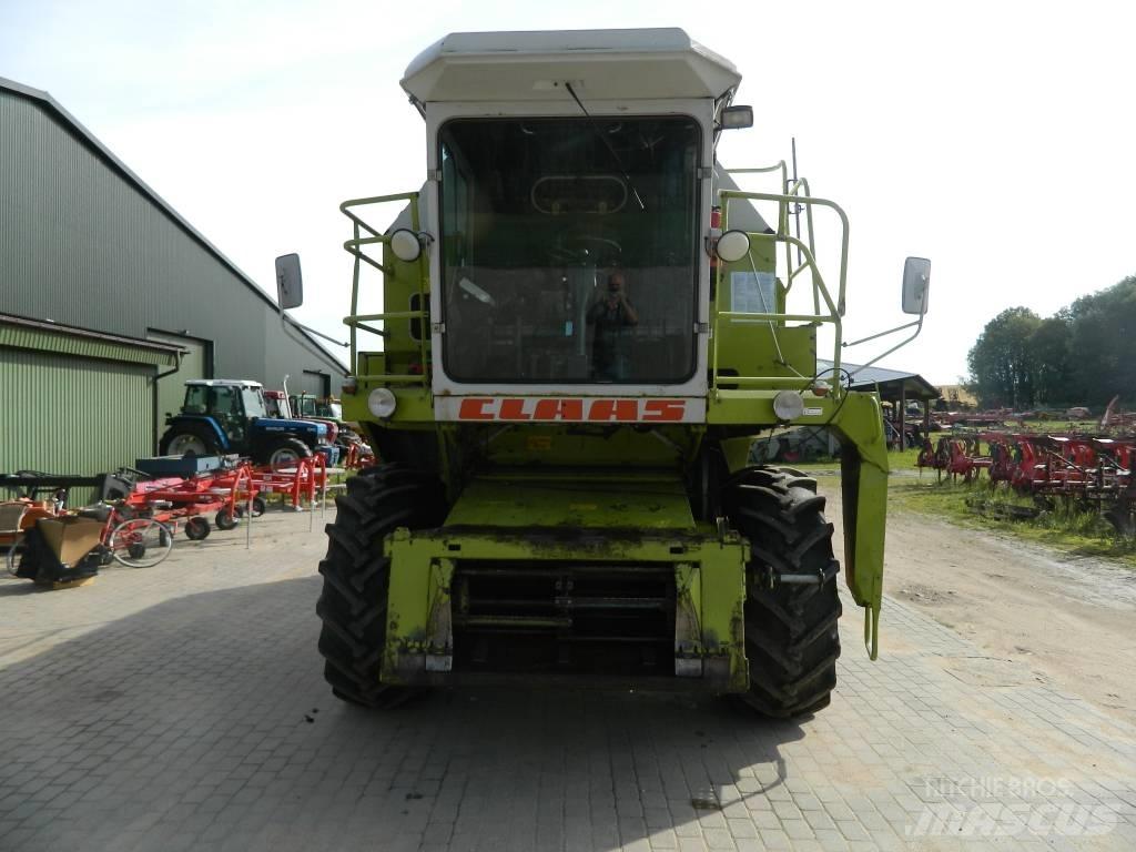 CLAAS Dominator 86 Sklízecí mlátičky