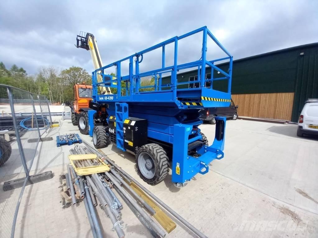 Genie GS 4390 RT Nůžková zvedací plošina
