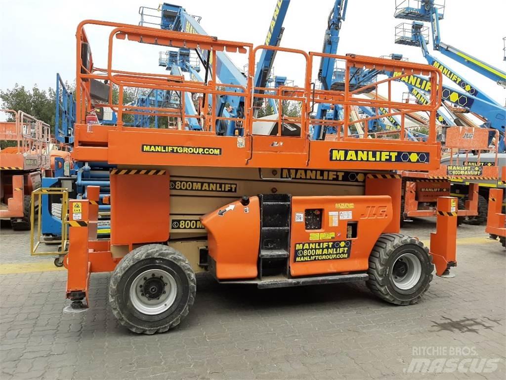 JLG 4394RT Nůžková zvedací plošina