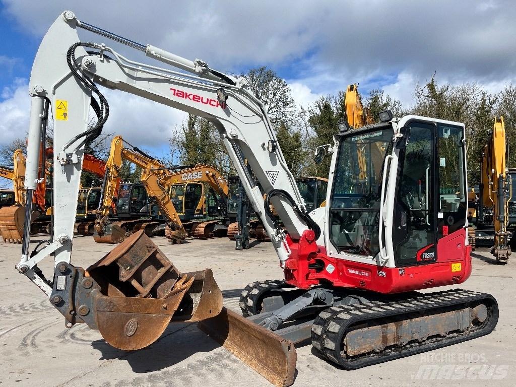 Takeuchi TB260 Mini rýpadla < 7t