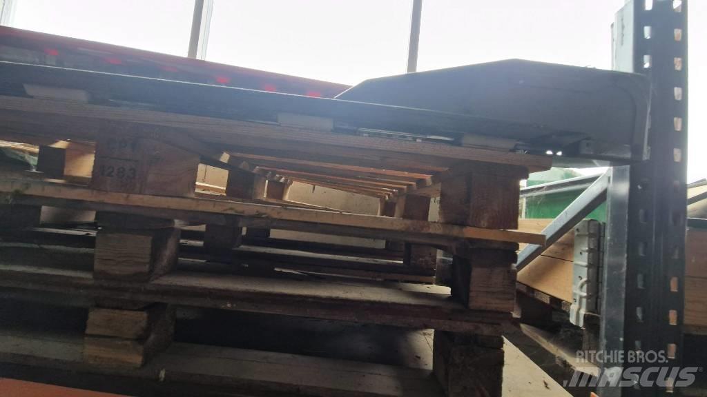 MacDon D 65 Kombajnové hlavice