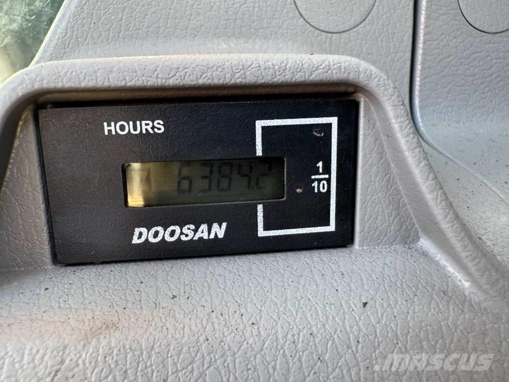 Doosan DX 180 LC-5 Pásová rýpadla