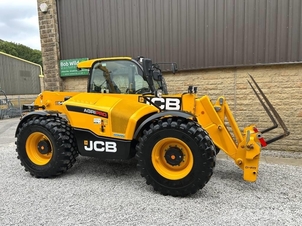 JCB 542-70 Agri Pro Teleskopické nakladače pro zemědělství