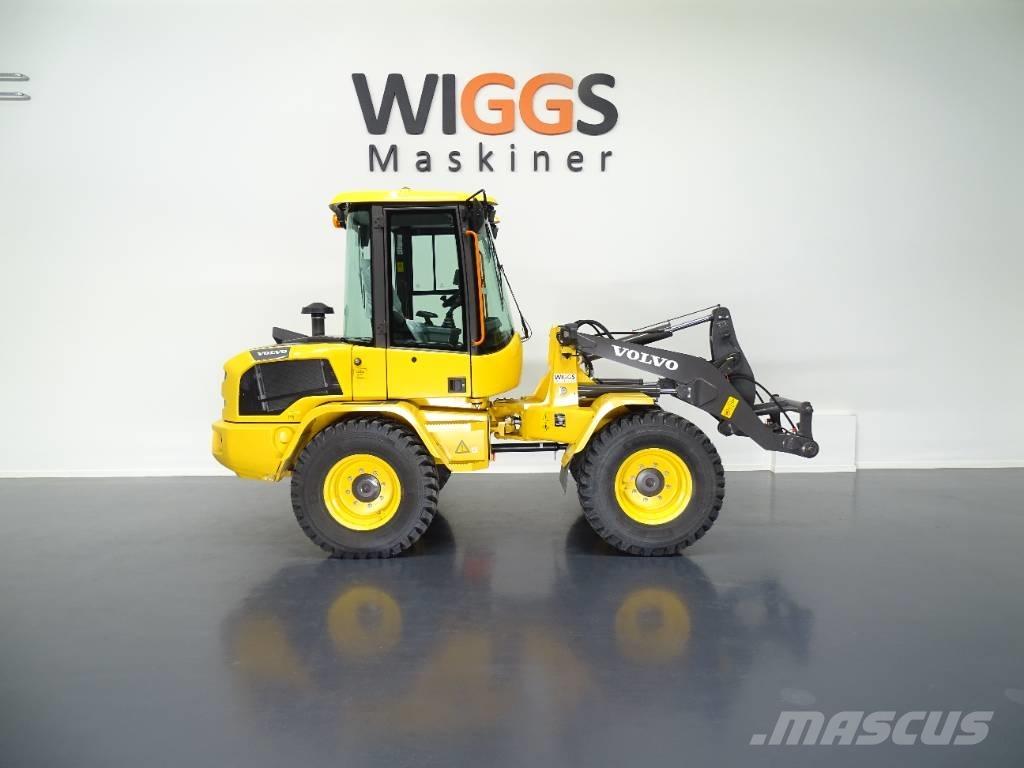 Volvo L30 HS Kolové nakladače