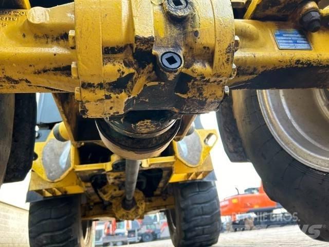 Weidemann 2070CX50 Kolové nakladače