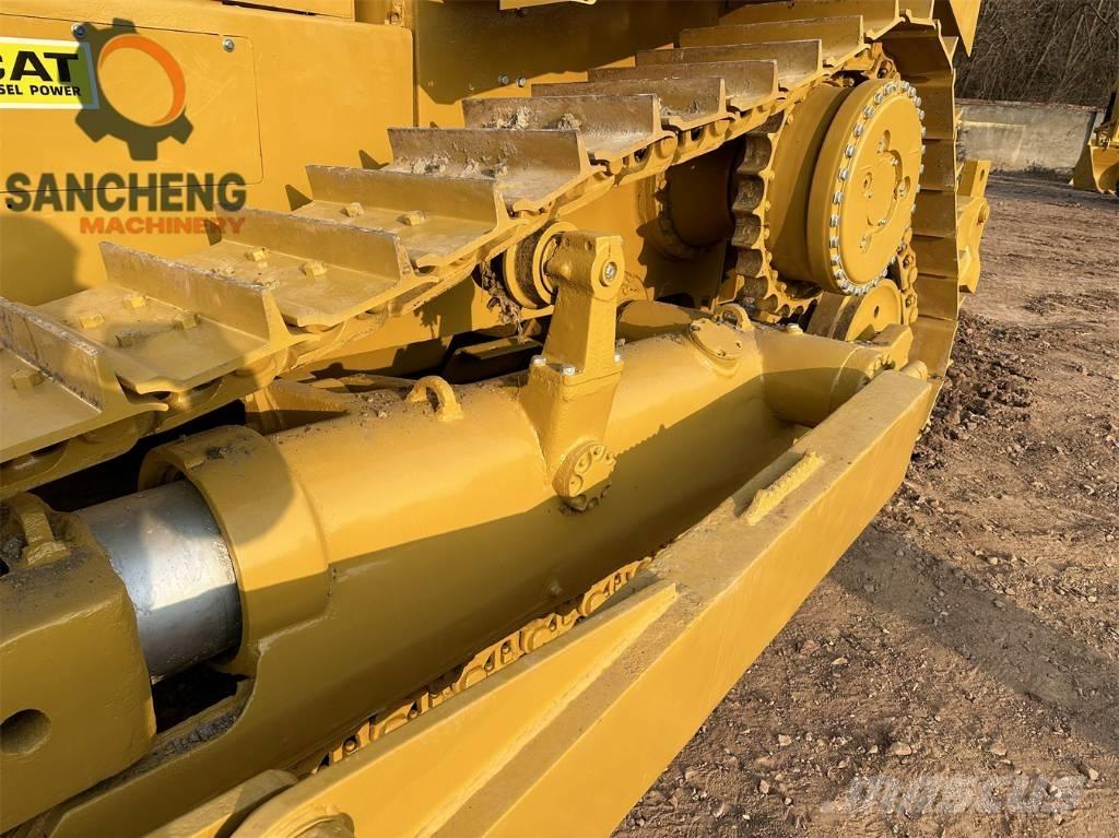 CAT D 7 R Pásové dozery