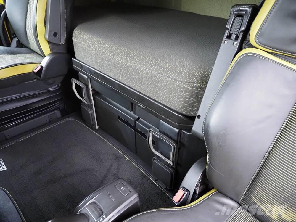 Volvo FH 16 Vozy na dřevní štěpku