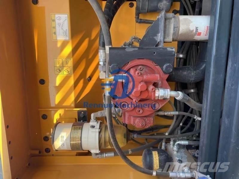 Hyundai 225VS Pásová rýpadla