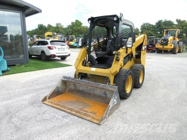 CAT 226 D Smykem řízené nakladače
