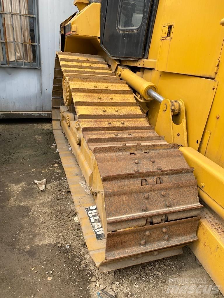CAT D 5 M LGP Pásové dozery