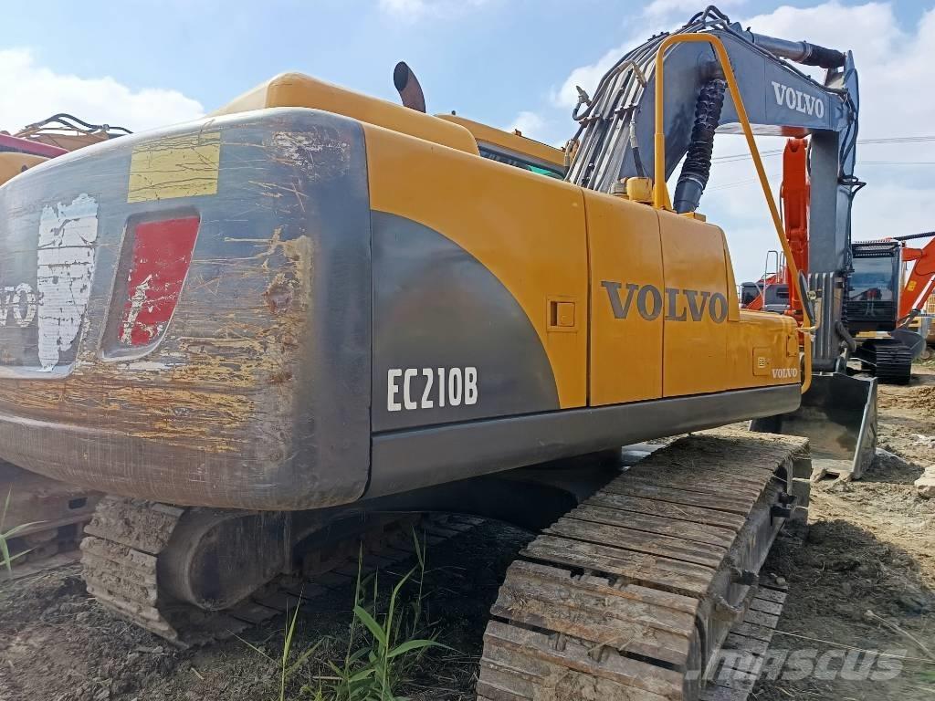 Volvo EC 210 B Pásová rýpadla