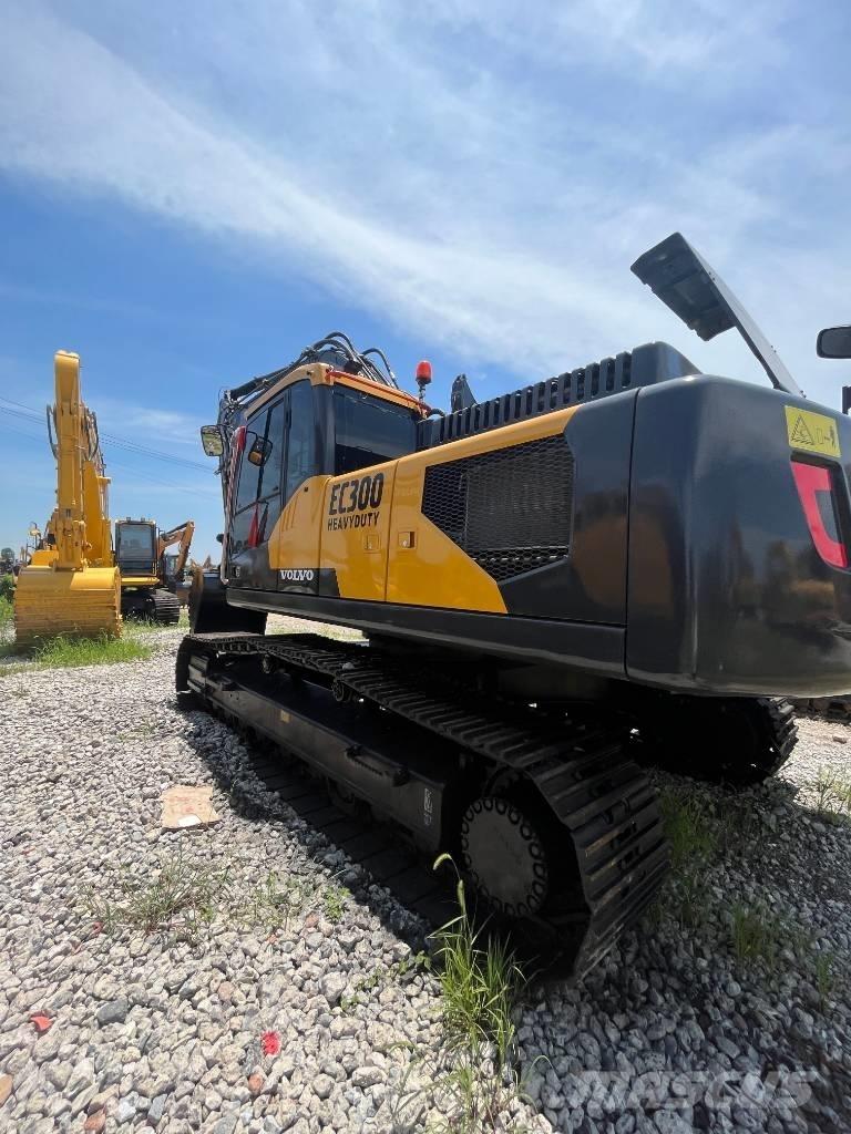Volvo EC 300 Pásová rýpadla