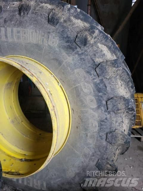 Trelleborg 650/85-38 Pneumatiky, kola a ráfky