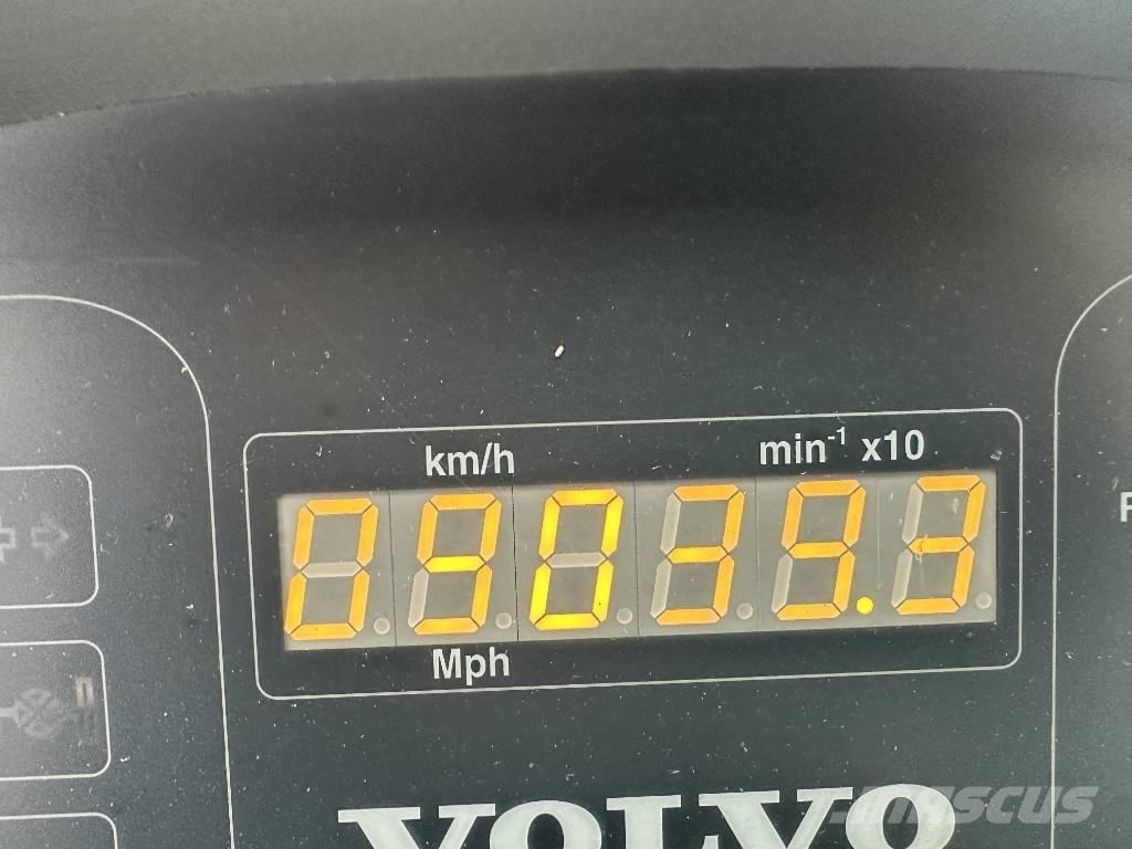 Volvo L 35 B Kolové nakladače